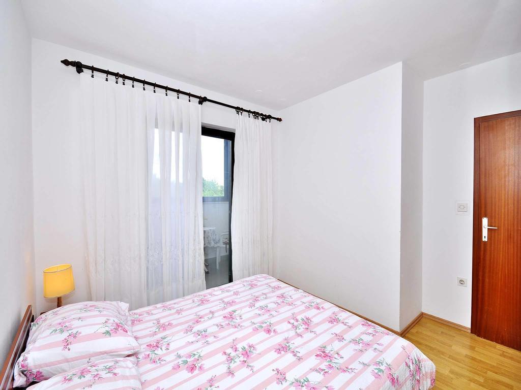 Apartments Mira 645 Poreč Kamer foto