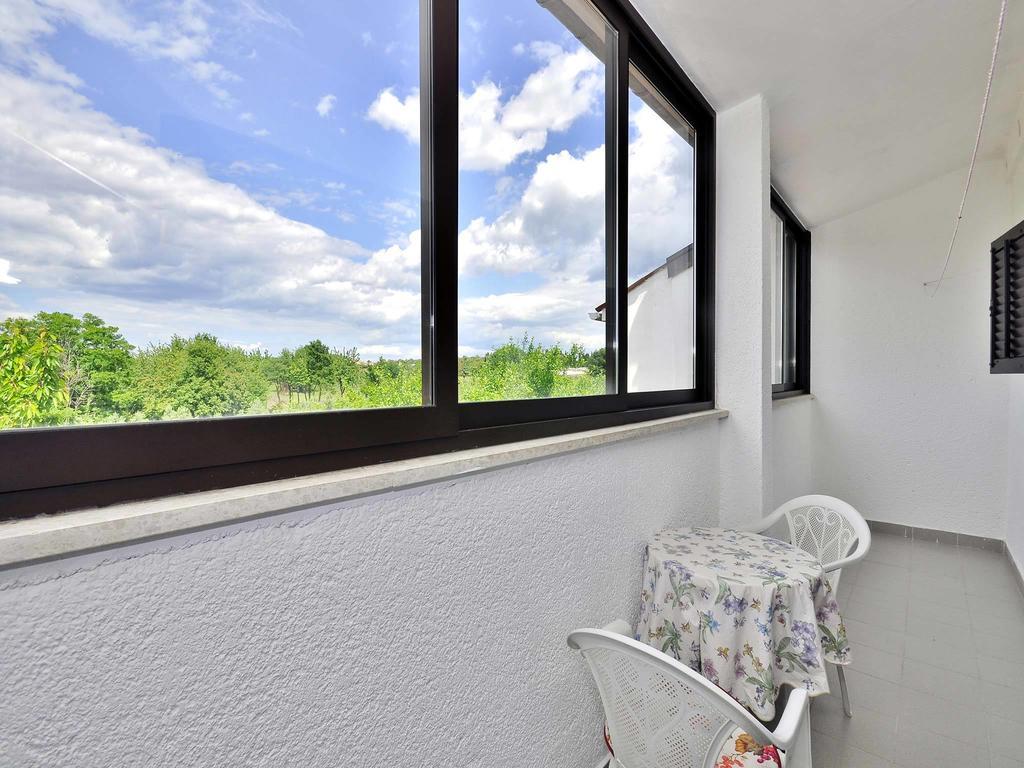 Apartments Mira 645 Poreč Kamer foto