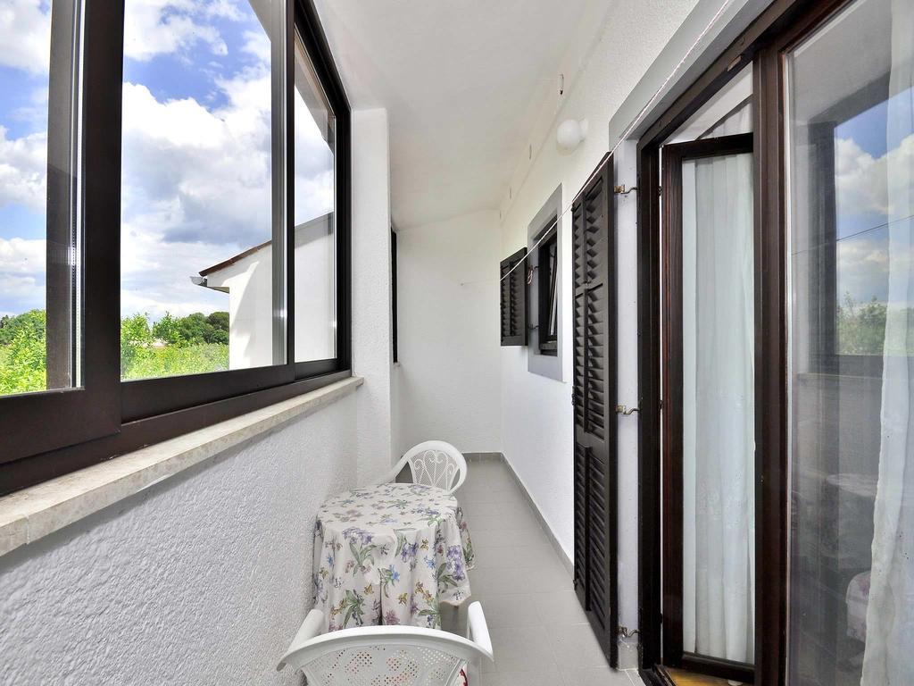 Apartments Mira 645 Poreč Kamer foto