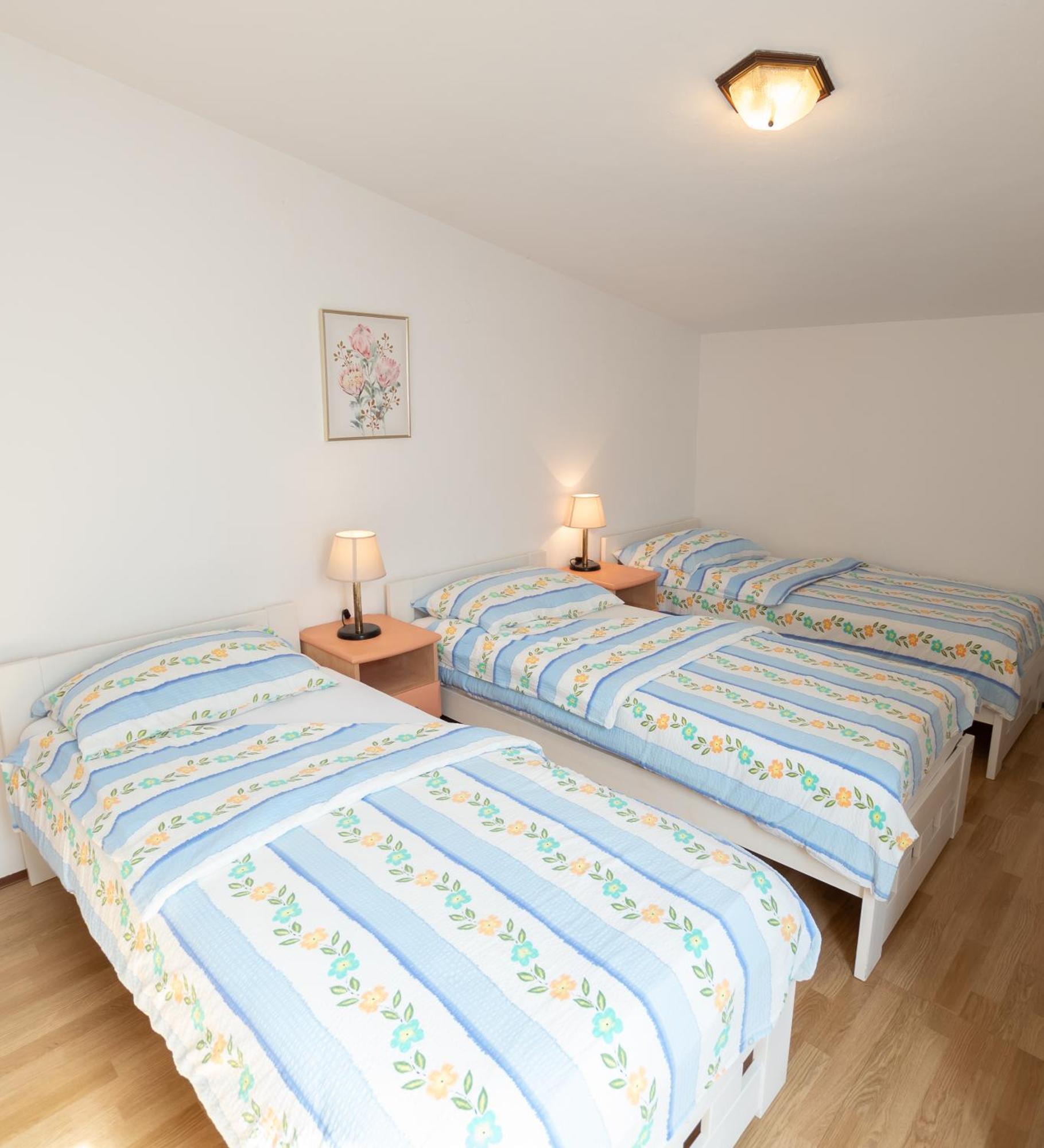 Apartments Mira 645 Poreč Buitenkant foto